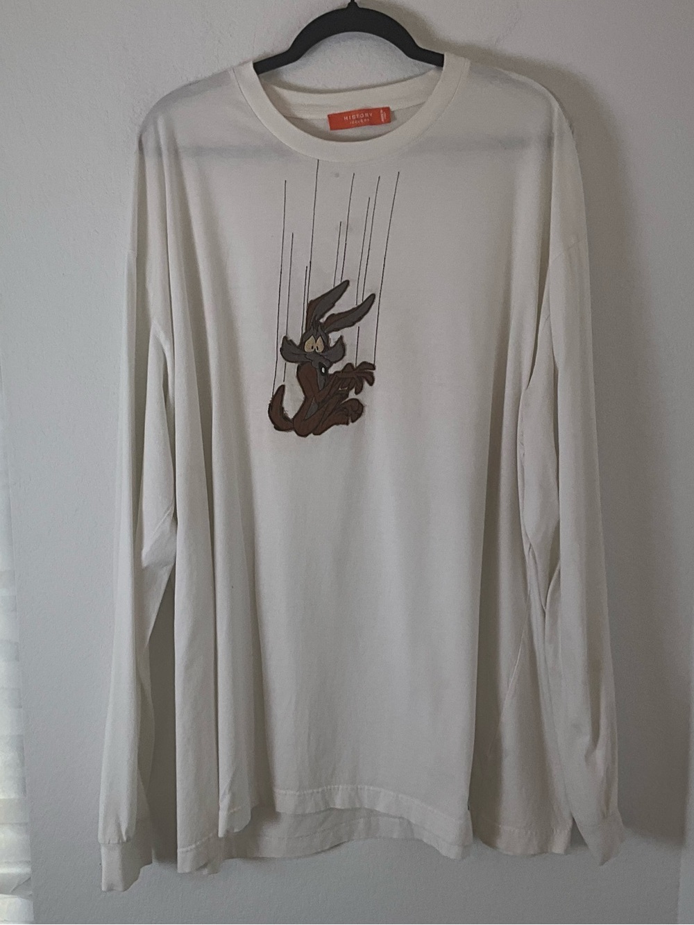 VTG Iceberg History White long sleeve T-Shirt made in Italy Wally coyote 4x